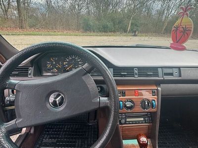 gebraucht Mercedes 230 H-Kennzeichen W124 Top Zustand