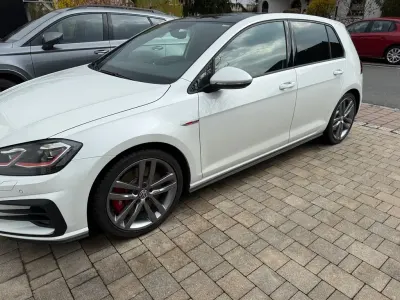 Gebraucht VW Golf VII GTI 245 PS (180 kW) 2019 Weiß Limousine