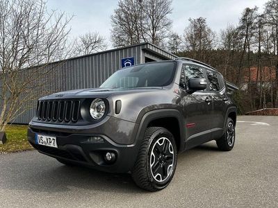 Gebraucht Jeep Renegade Trailhawk 170 PS (125 kW) 2016 Grau SUV