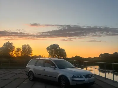 Gebraucht VW Passat 101 PS (74 kW) 2003 Silber Kombi