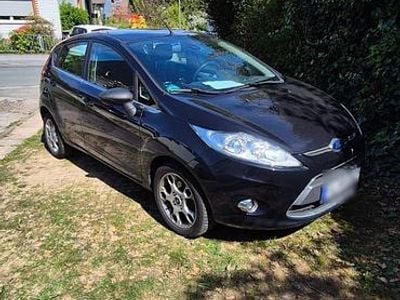 Usata Ford Fiesta 82 CV (60 kW) 2010 Nero Utilitaria