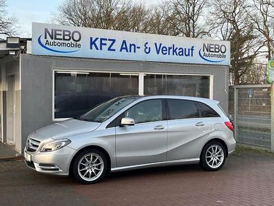 Usata Mercedes B220 Sport 184 CV (135 kW) 2014 Argento Monovolume