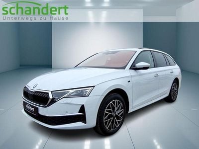 Brillantsilber metallic (silber) metallic Neu 2025 Skoda Octavia Tour Kombi | 29.950 € (Fairer Preis)
