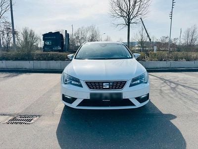 Usata Seat Leon ST XCELLENCE 125 CV (91 kW) 2018 Bianco Station wagon