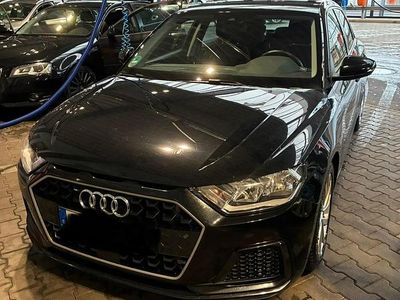 Gebraucht Audi A1 116 PS (85 kW) 2019 Schwarz SUV