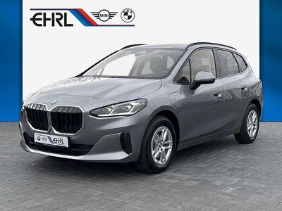 BMW 225