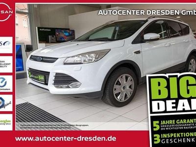 Gebraucht Ford Kuga Trend 182 PS (133 kW) 2016 Frostweiß SUV