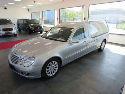 Gebraucht Mercedes E220 170 PS (125 kW) 2007 Silber Limousine