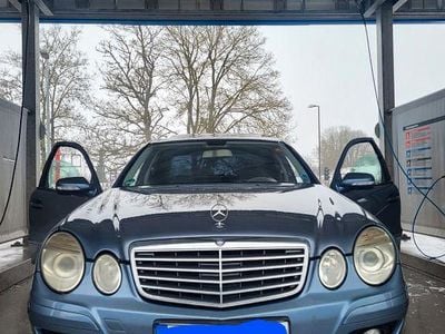 Blau Gebraucht 2006 Mercedes E280 Limousine | 3.500 € (Superpreis)
