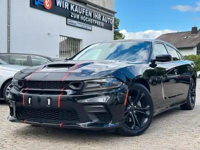 Używany Dodge Charger 375 KM (275 kW) 2021 Czarny Sedan/Limuzyna