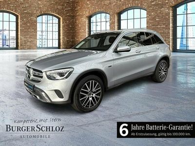 Metalliclack hightechsilber Gebraucht 2022 Mercedes GLC300e SUV | 36.400 € (Fairer Preis)