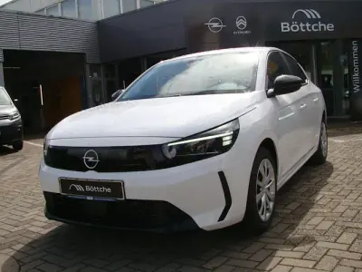 Ny Opel Corsa Edition 100 HK (73 kW) 2025 Vit Halvkombi