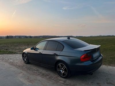 Usata BMW 318 129 CV (94 kW) 2006 Grigio Berlina