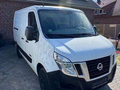 Nissan NV400
