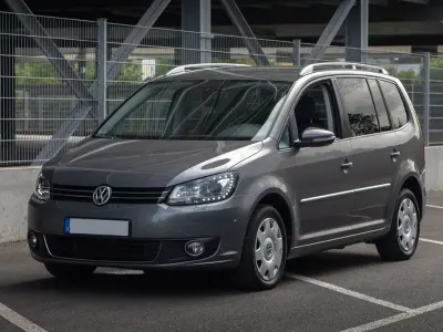 Gebraucht VW Touran Highline 170 PS (125 kW) 2012 Grau Van / Kleinbus