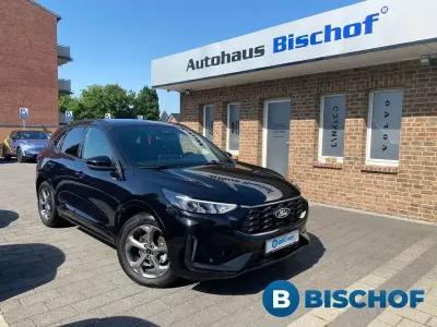 Gebraucht Ford Kuga ST-Line 179 PS (131 kW) 2025 Schwarz SUV