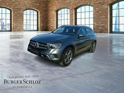 Gebraucht Mercedes GLC220 194 PS (142 kW) 2022 Grau SUV