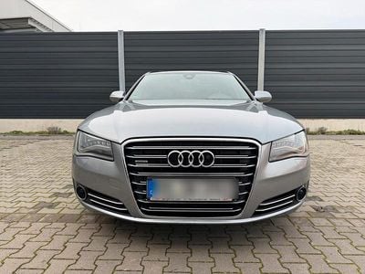 Audi A8L