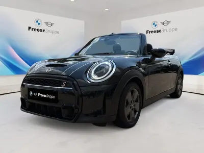 Gebraucht Mini Cooper S Cabriolet 178 PS (130 kW) 2023 Schwarz Cabrio