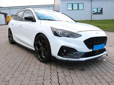 Gebraucht Ford Focus ST 280 PS (205 kW) 2019 Weiß Kombi