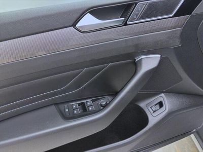 VW Passat Alltrack