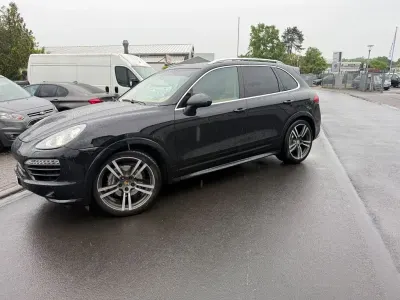 Gebraucht Porsche Cayenne Platinum Edition 245 PS (180 kW) 2013 Schwarz SUV