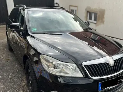 Gebraucht Skoda Octavia 160 PS (117 kW) 2009 Schwarz Kombi