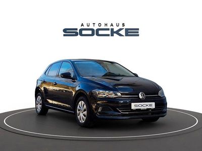 Gebraucht VW Polo Comfortline 95 PS (69 kW) 2021 Schwarz Kleinwagen