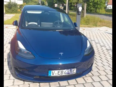 Gebraucht Tesla Model 3 Standard Range Plus 225 kW (306 PS) 2022 Blau Limousine