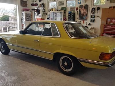 Gebraucht Mercedes SLC280 185 PS (136 kW) 1975 Gelb Coupé