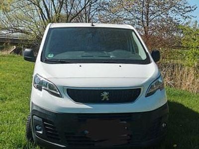 Second-hand Peugeot Expert 122 CP (89 kW) 2017 Alb Van