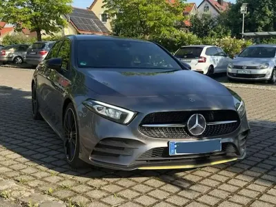 Gebraucht Mercedes A200 AMG Edition 1 163 PS (119 kW) 2018 Grau Limousine