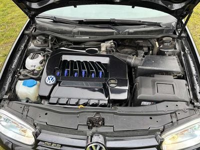 Occasion VW Golf IV R 241 PK (177 kW) 2002 Zwart Sedan