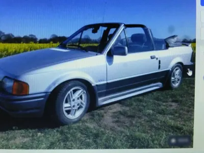 Gebraucht Ford Escort Cabriolet 90 PS (66 kW) 1988 Silber Cabrio