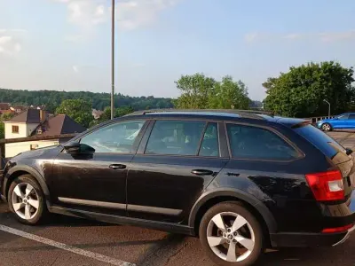 Gebraucht Skoda Octavia LAURIN & KLEMENT 184 PS (135 kW) 2014 Kombi