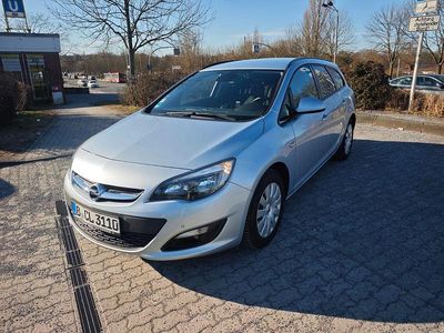 Gebraucht Opel Astra 116 PS (85 kW) 2016 Grau Kombi