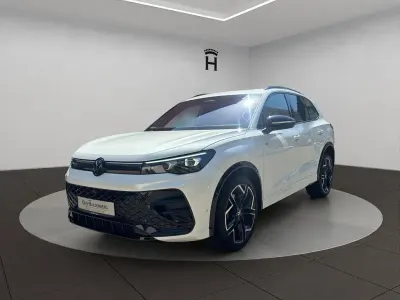 Gebraucht VW Tiguan R-line 265 PS (194 kW) 2025 Weiß SUV