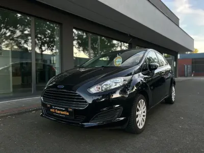 Gebraucht Ford Fiesta Trend 82 PS (60 kW) 2013 Schwarz Kleinwagen
