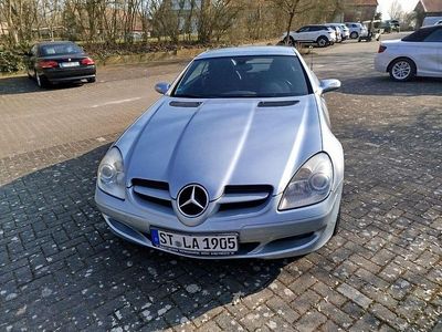 Gebraucht Mercedes SLK200 163 PS (119 kW) 2006 Silber Cabrio