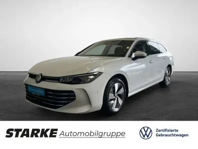 Gebraucht VW Passat Business 150 PS (110 kW) 2025 Oryxweiß perlmutteffekt Kombi
