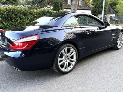 Second-hand Mercedes SL500 435 CP (319 kW) 2014 Albastru Cabrio