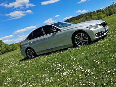 Usata BMW 320 Luxury Line 184 CV (135 kW) 2012 Argento Berlina