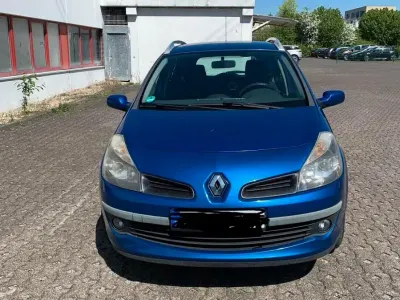 Gebraucht Renault Clio GrandTour 85 PS (62 kW) 2008 Blau Kombi