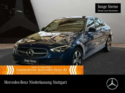 Gebraucht Mercedes C300e Avantgarde 204 PS (150 kW) 2025 Blau Limousine