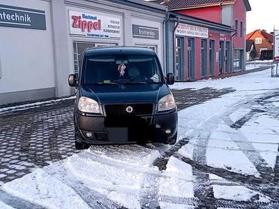Gebraucht Fiat Doblò 80 PS (58 kW) 2007 Braun Van / Kleinbus