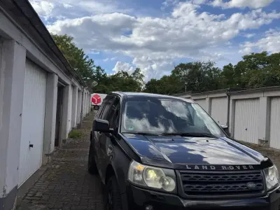 Gebraucht Land Rover Freelander 2 HSE 190 PS (139 kW) 2011 Schwarz SUV