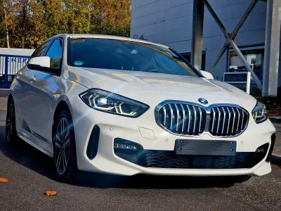 Gebraucht BMW 118 M Sport 136 PS (100 kW) 2021 Weiß Kleinwagen