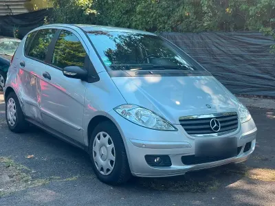 Gebraucht Mercedes A150 95 PS (69 kW) 2005 Silber Kleinwagen