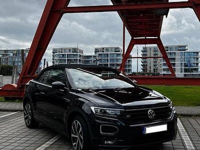 Gebraucht VW T-Roc Cabriolet R-line 150 PS (110 kW) 2021 Schwarz Cabrio