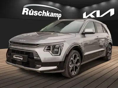 Neu Kia Niro Spirit 139 PS (102 kW) 2026 Grau SUV
